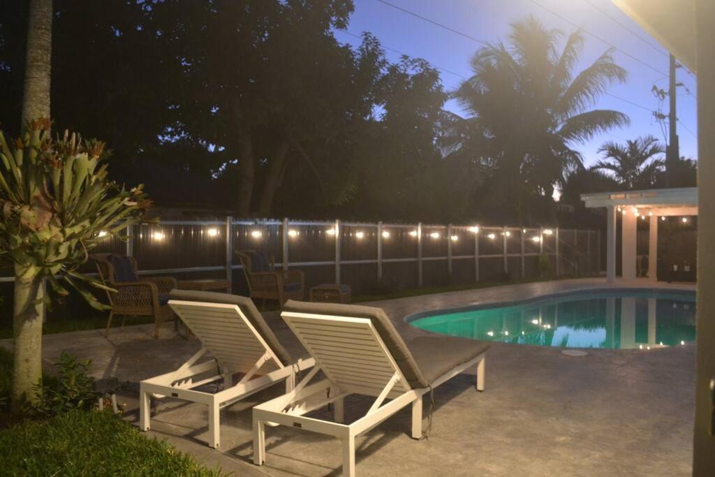 Spacious 4 Bedrooms, 2 Bathroom House With Pool Miramar Exterior foto